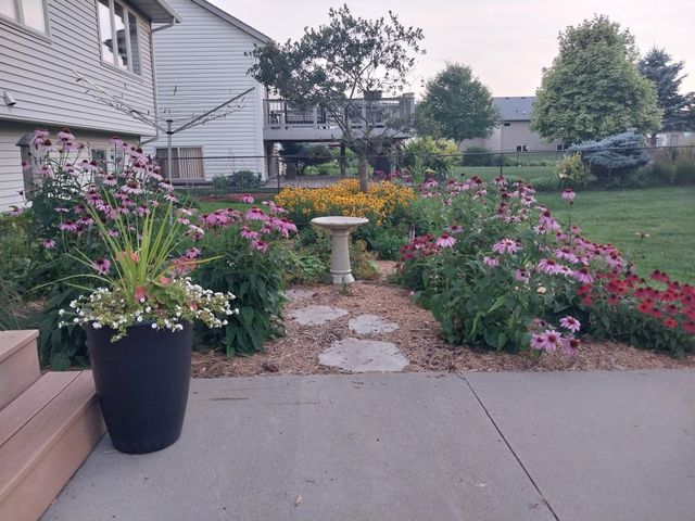 6075 Granite Drive NW, Rochester, MN 55901