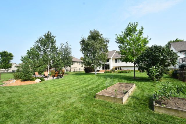 6075 Granite Drive NW, Rochester, MN 55901