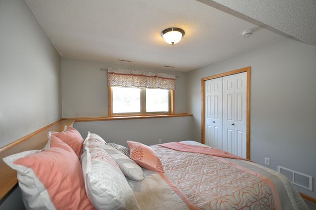 6075 Granite Drive NW, Rochester, MN 55901