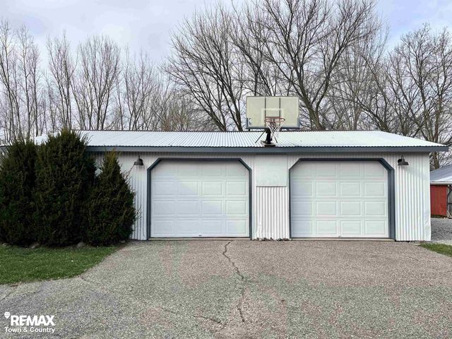 3800 Murphy Lake Road, Millington Twp, MI 48746