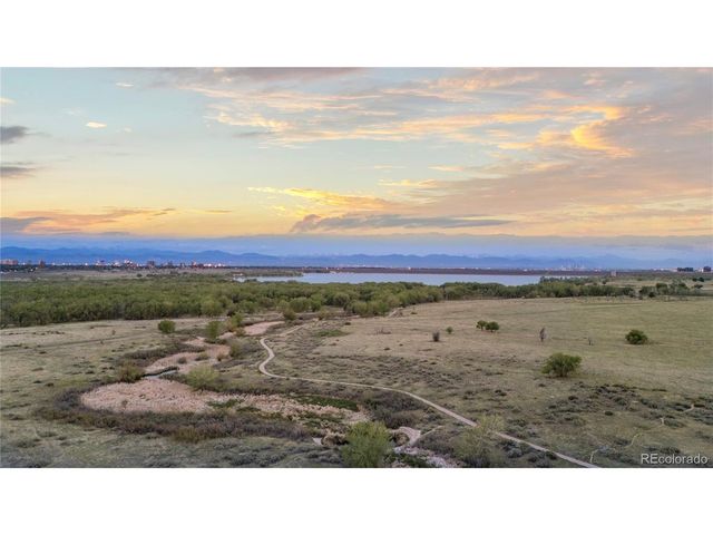 4833 S Atchison Ct, Aurora, CO 80015