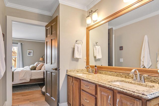 N61W14539 Brookside DRIVE, Menomonee Falls, WI 53051