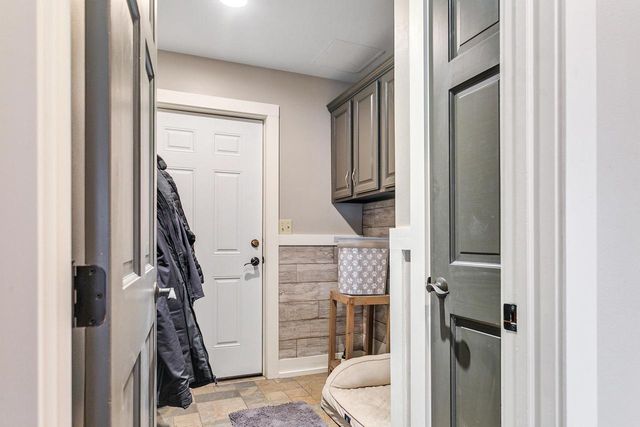 N61W14539 Brookside DRIVE, Menomonee Falls, WI 53051