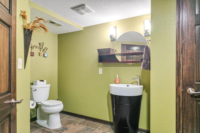 N61W14539 Brookside DRIVE, Menomonee Falls, WI 53051