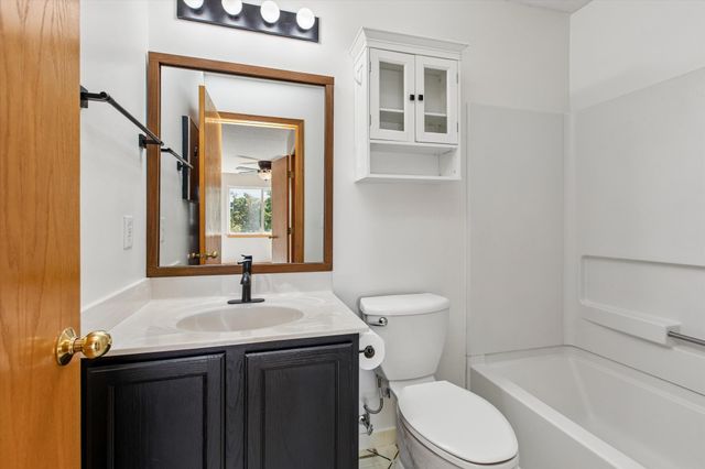 11712 Ryan Circle 1608, Burnsville, MN 55337
