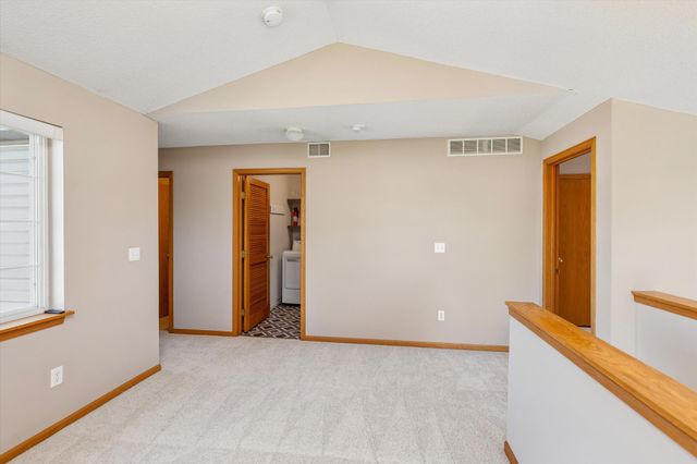 11712 Ryan Circle 1608, Burnsville, MN 55337