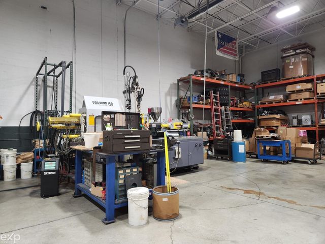 0000 Gratiot Avenue, Chesterfield, MI 48051