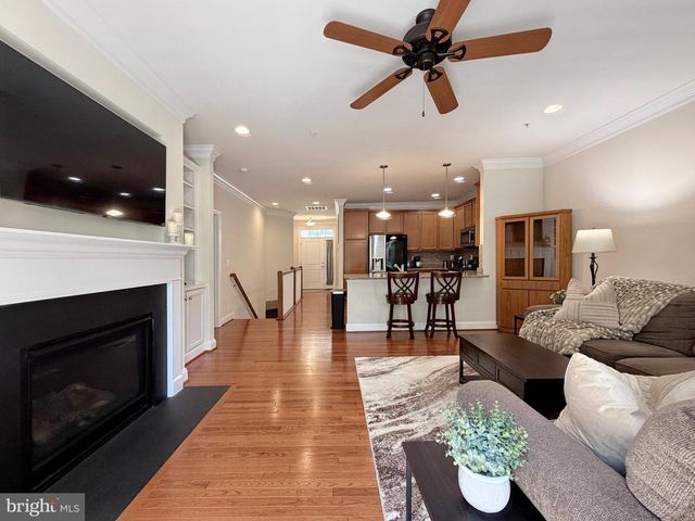 376 BUCKEYE CIR, La Plata, MD 20646