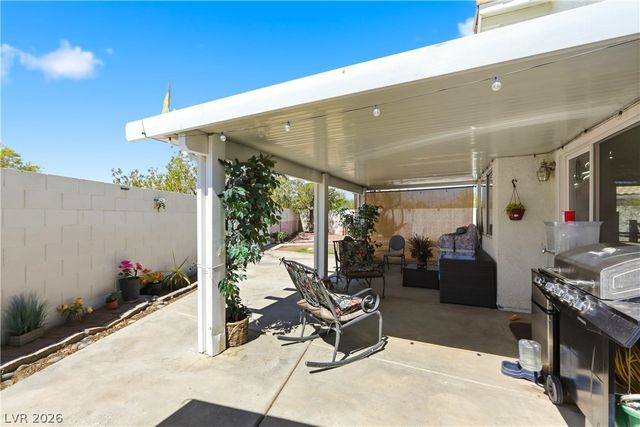 7535 Meadowoak Lane, Las Vegas, NV 89147