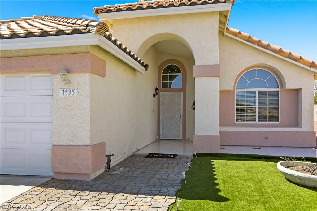 7535 Meadowoak Lane, Las Vegas, NV 89147 — photo 4