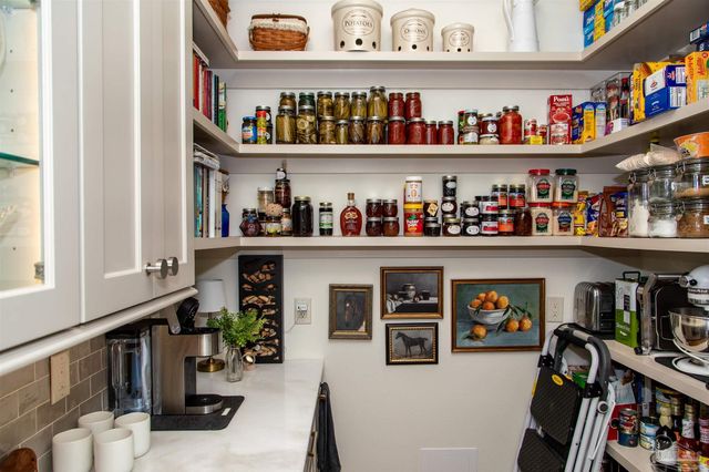 922 E Blount St, Pensacola, FL 32503