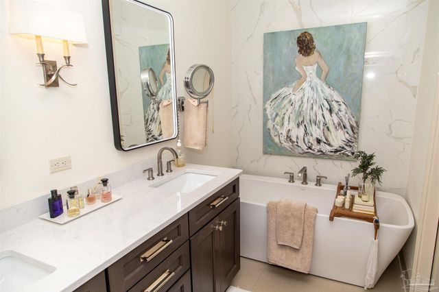 922 E Blount St, Pensacola, FL 32503