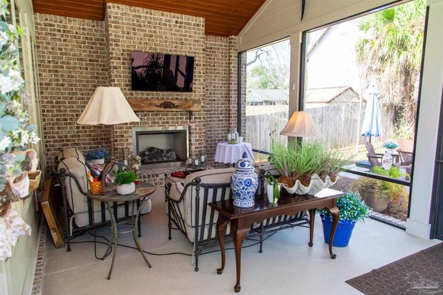 922 E Blount St, Pensacola, FL 32503