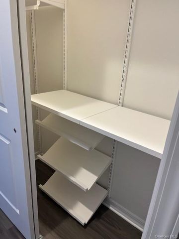 257 Cedarhurst Avenue A10, Cedarhurst, NY 11516