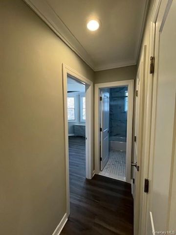 257 Cedarhurst Avenue A10, Cedarhurst, NY 11516