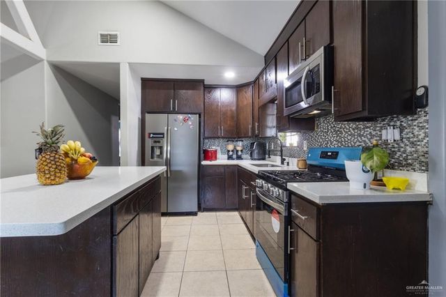 6018 Corrion Drive, Edinburg, TX 78541