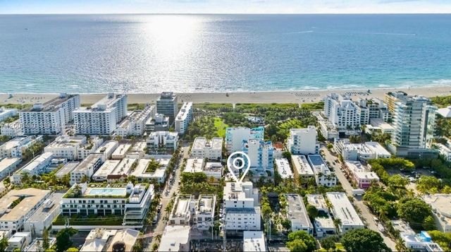 240 Collins Ave 4G, Miami Beach, FL 33139