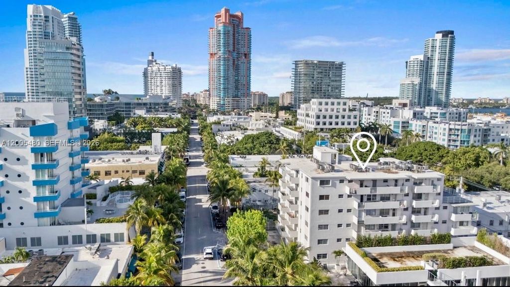 240 Collins Ave 4G, Miami Beach, FL 33139