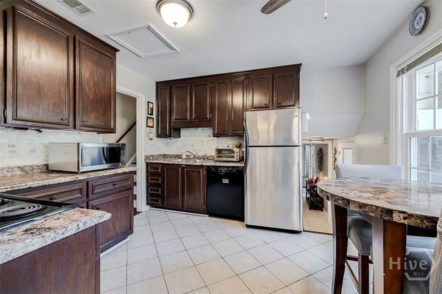 105 Montford Court, Savannah, GA 31410