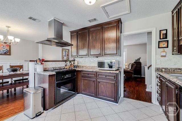 105 Montford Court, Savannah, GA 31410