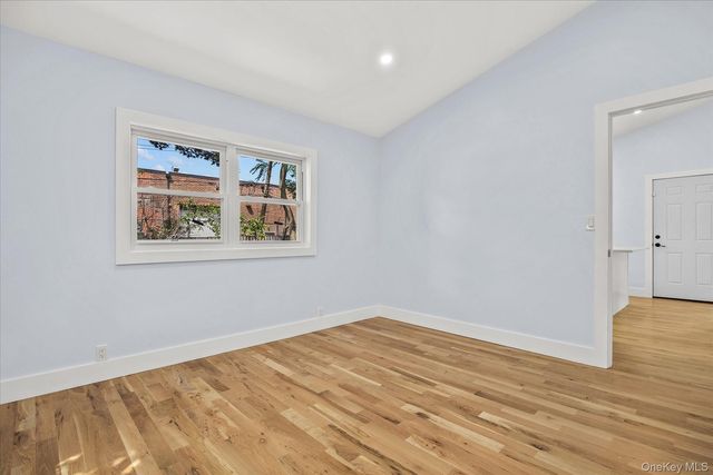 27 Circle Drive, Hempstead, NY 11550