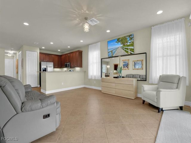 10538 Carolina Willow DR, Fort Myers, FL 33913