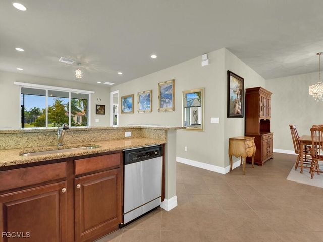 10538 Carolina Willow DR, Fort Myers, FL 33913