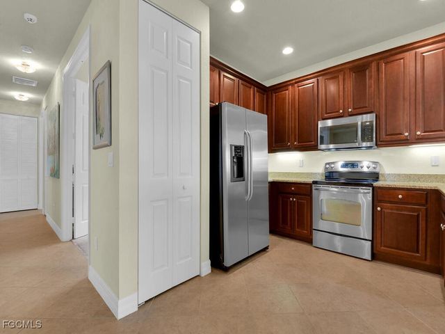 10538 Carolina Willow DR, Fort Myers, FL 33913