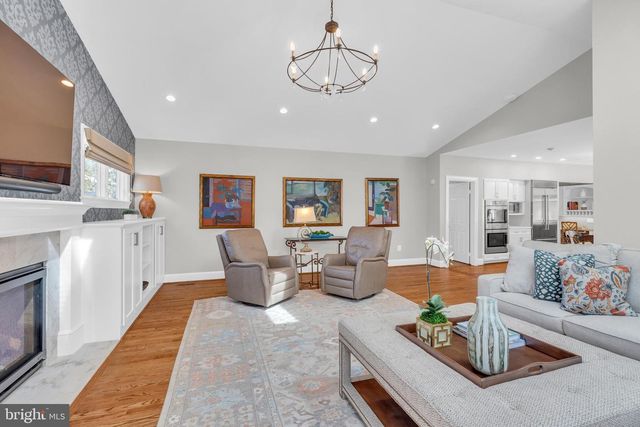 7317 S VIEW CT, Fairfax Station, VA 22039