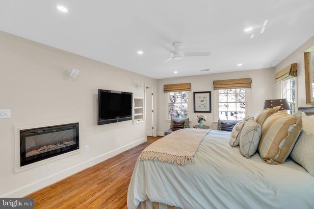 7317 S VIEW CT, Fairfax Station, VA 22039