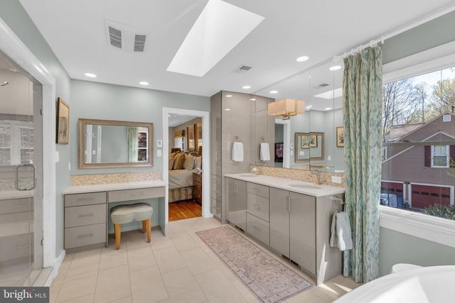 7317 S VIEW CT, Fairfax Station, VA 22039