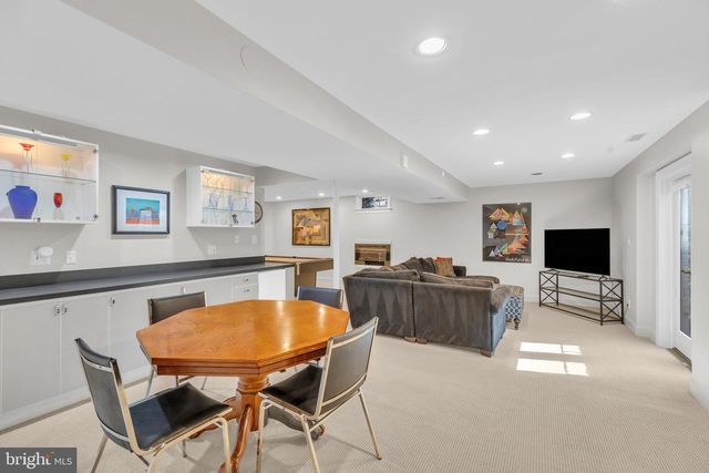 7317 S VIEW CT, Fairfax Station, VA 22039