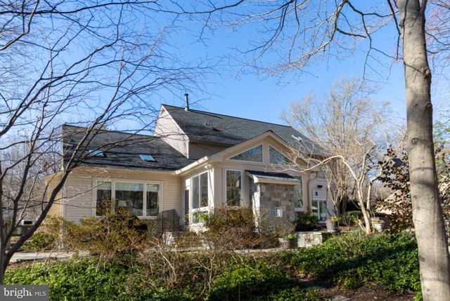 7317 S VIEW CT, Fairfax Station, VA 22039