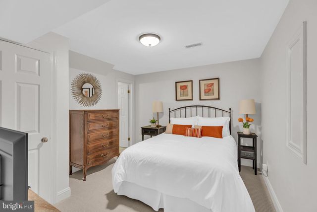 7317 S VIEW CT, Fairfax Station, VA 22039