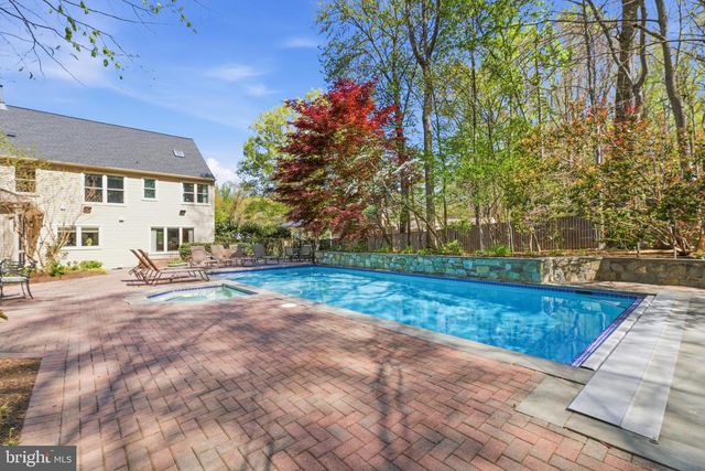 7317 S VIEW CT, Fairfax Station, VA 22039