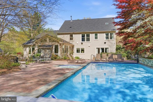7317 S VIEW CT, Fairfax Station, VA 22039