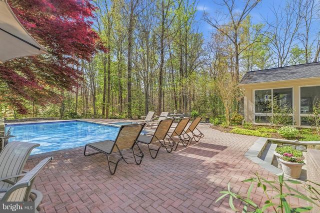 7317 S VIEW CT, Fairfax Station, VA 22039