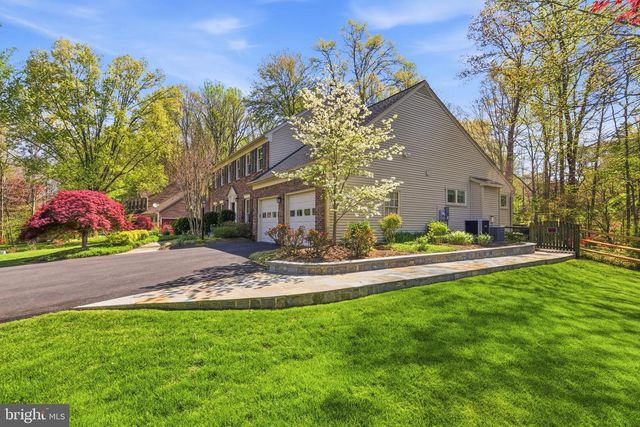 7317 S VIEW CT, Fairfax Station, VA 22039