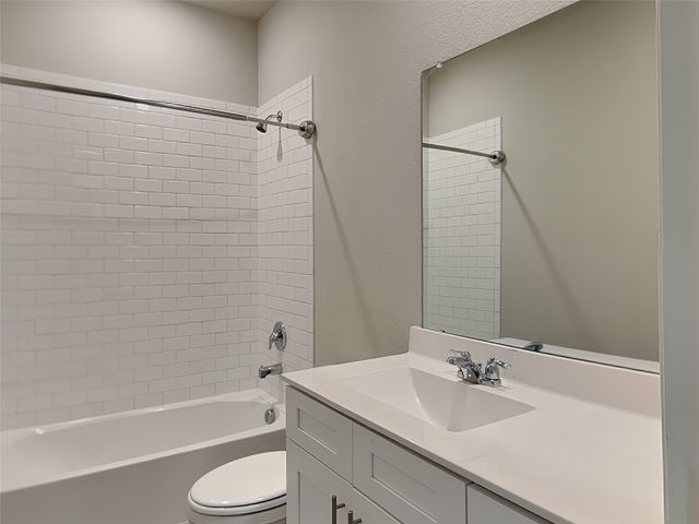 6721 Lake Overlook Drive, Fort Worth, TX 76135