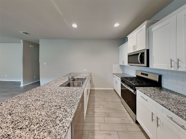 6721 Lake Overlook Drive, Fort Worth, TX 76135