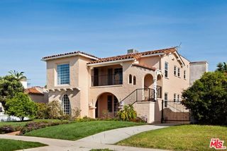 8553 Pickford Street, Los Angeles, CA 90035