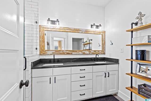 825 COVE ROAD, Sylacauga, AL 35151