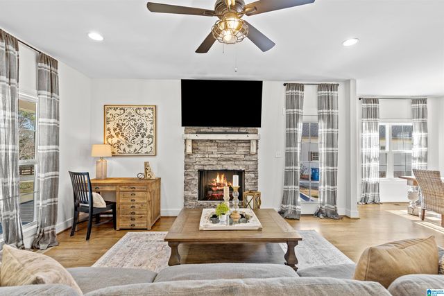 825 COVE ROAD, Sylacauga, AL 35151