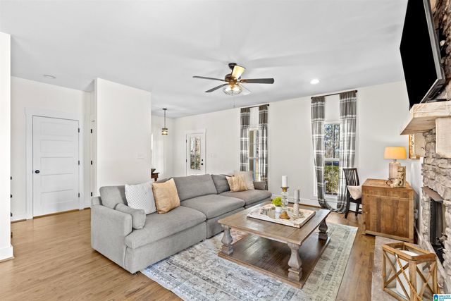 825 COVE ROAD, Sylacauga, AL 35151