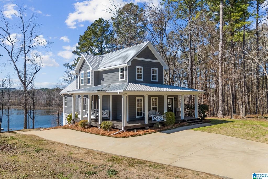 825 COVE ROAD, Sylacauga, AL 35151