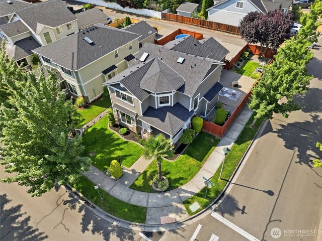 15217 Daffodil Street Ct E, Sumner, WA 98390