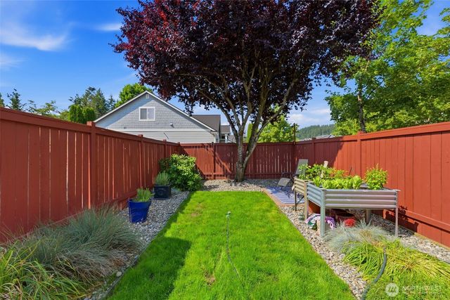 15217 Daffodil Street Ct E, Sumner, WA 98390