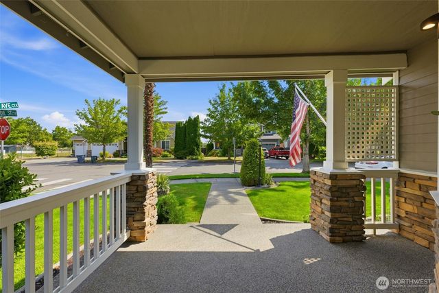 15217 Daffodil Street Ct E, Sumner, WA 98390