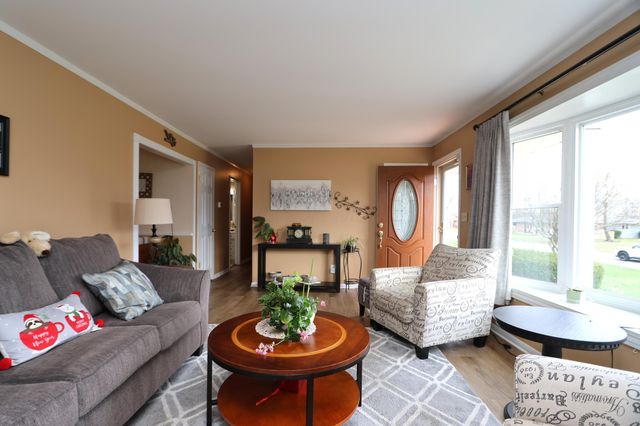 86 Sherbrook Road, Mansfield, OH 44907