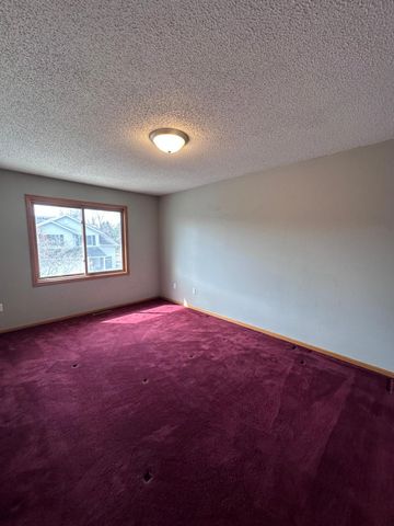 516 Roundhouse Street, Shakopee, MN 55379